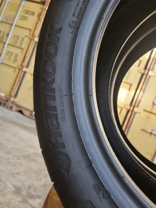 Vendo 2 Neumáticos en perfecto estado