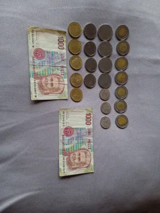 Liras Italianas: Billetes y Monedas