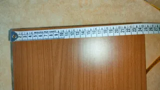 2 mensole in legno con maxi perni metallici