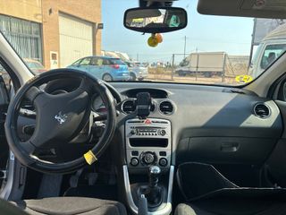 Coche Peugeot 308 sw 2009
