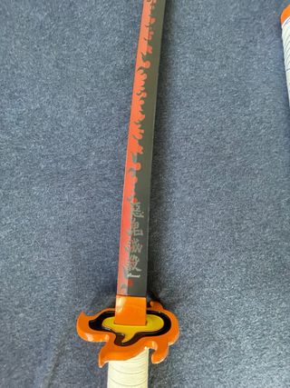 Katana de anime con funda