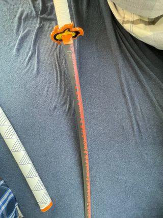 Katana de anime con funda