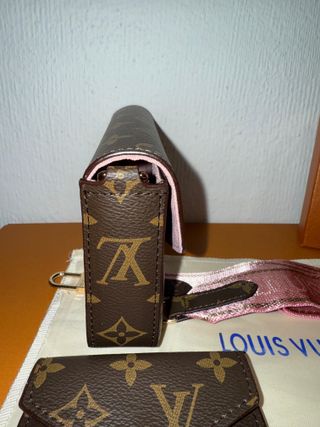 Bolso Louis Vuitton Monogram con correa rosa