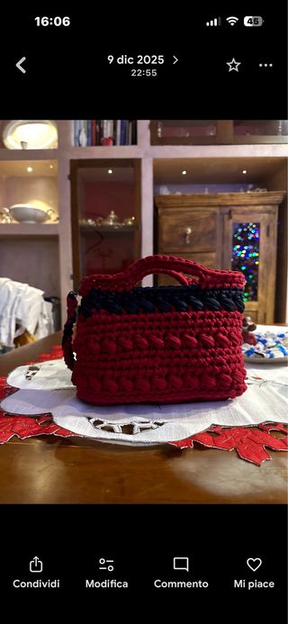 Borse uncinetto nere e bordeaux