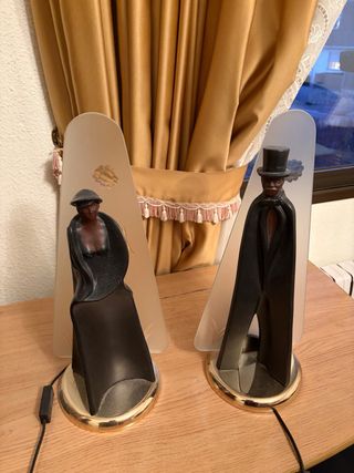 Lámparas de mesa figuras