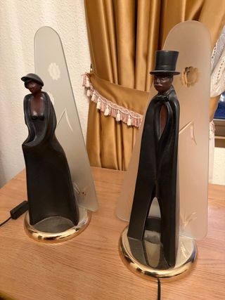 Lámparas de mesa figuras