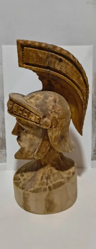 Scultura Testa Paladino Legno