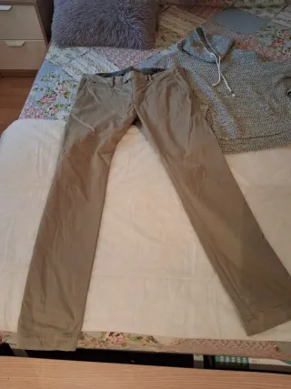 Conjunto Pantalón y Jersey Beige/Gris