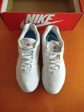 Nike Revolution 6 Next Nature Blancas y Amarillas