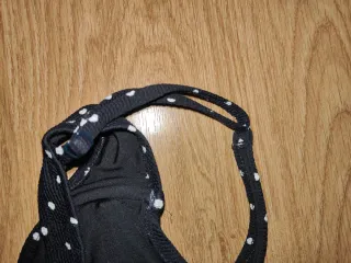 Bikini Negro con Lunares Blancos****