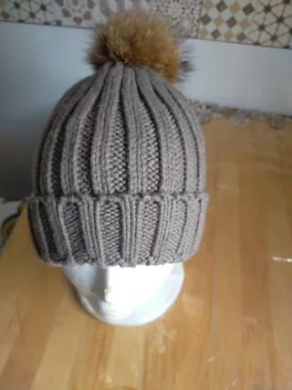 Gorro con pompón