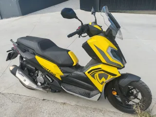 Wottan 125 Scooter Amarillo