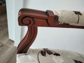 Sillas Luis XVI Tela y Madera