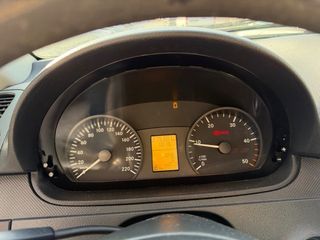 Mercedes-Benz Vito 2011