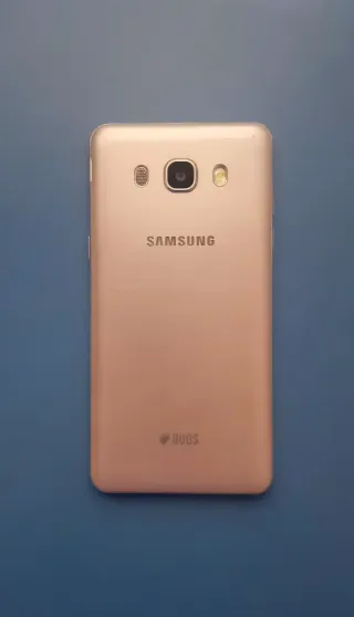 Samsung Galaxy J5 6 Beige