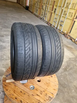 Vendo 2 Neumáticos en perfecto estado