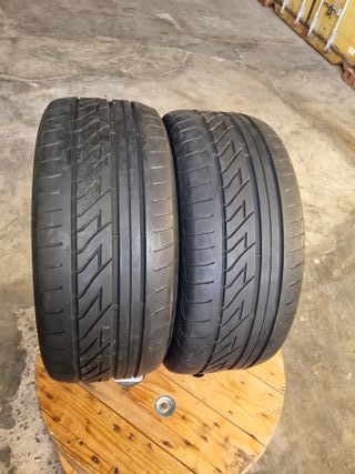 Vendo 2 Neumáticos en perfecto estado
