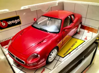 Bburago Maserati 3200 GT 1/18