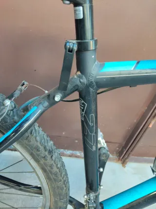 Bicicleta BH Spike Negra y Azul