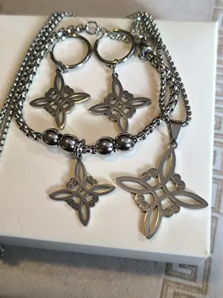 Conjunto Nudo de Brujas Acero Inoxidable