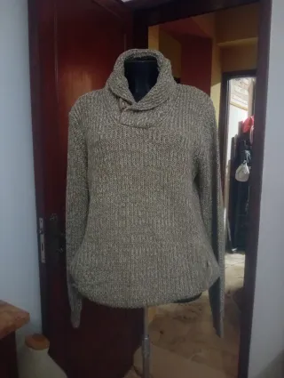 Maglione con tasche beige/grigio