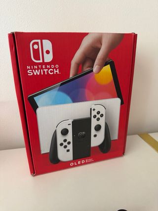 Nintendo Switch OLED Blanca y Negra