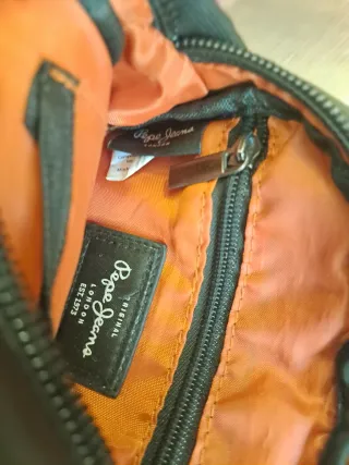 Bandolera Pepe Jeans Negra y Gris