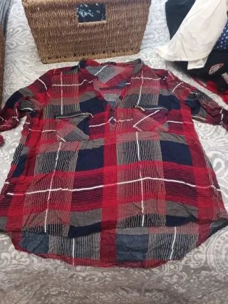 Camisa sin mangas camuflaje verde