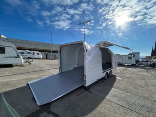 Alquiler Remolque Porta-coches Cerrado