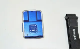 Lettore MP3 SanDisk Sansa e130 Vintage