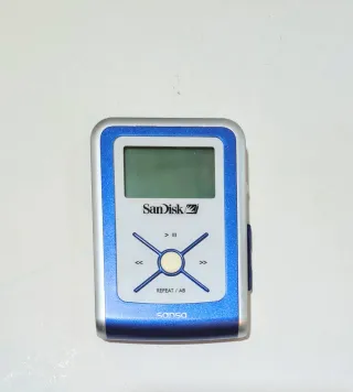 Lettore MP3 SanDisk Sansa e130 Vintage