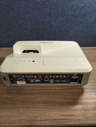 Optoma X320UST Proyector DLP XGA 4000 lumens