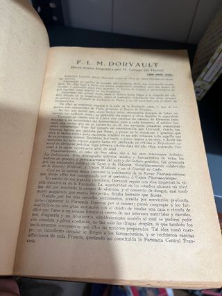 La Oficina de Farmacia – Dorvault – Libro 1930