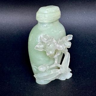 Frasco Chino Bowenita-Jadeita Antiguo