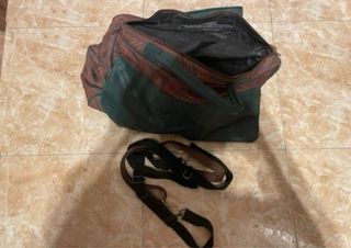 Bolso de viaje estampado verde y multicolor