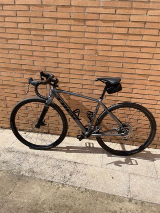 Bicicleta Gravel Trek Checkpoint ALR 4