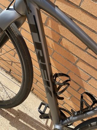 Bicicleta Gravel Trek Checkpoint ALR 4