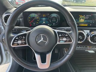 Mercedes-Benz Clase CLA 2021