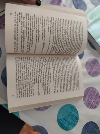 Un mundo feliz / Brave New World (Spanish Edition)