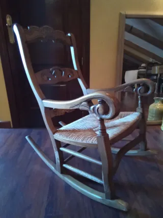 Mecedora Rondeña de Madera