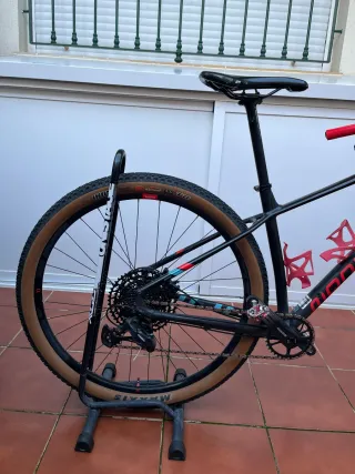 Bicicleta Mondraker Chrono 29