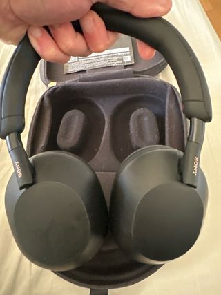 Sony WH-1000XM5 Negros