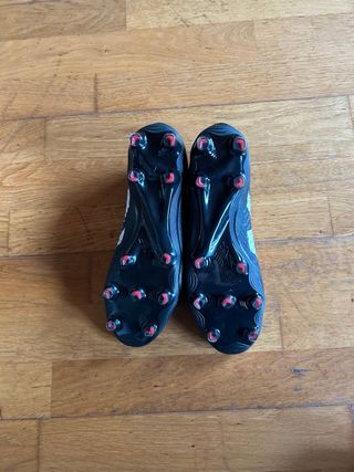 Botas de fútbol New Balance Tekla Negras