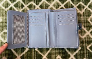 Portafoglio donna blu con fantasia geometrica