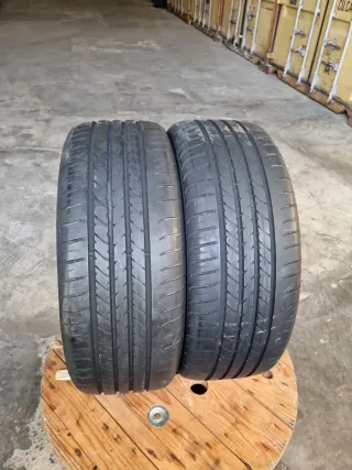 Vendo 2 Neumáticos en perfecto estado