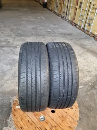 Vendo 2 Neumáticos en perfecto estado