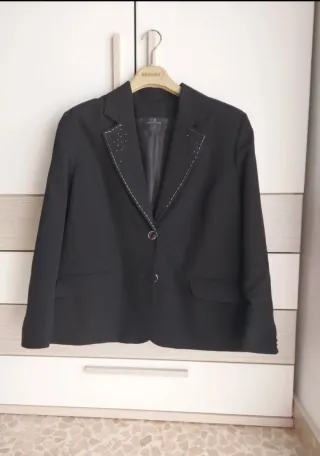 Tailleur donna con gonna nero