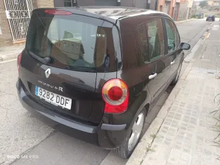 Renault Modus 2004