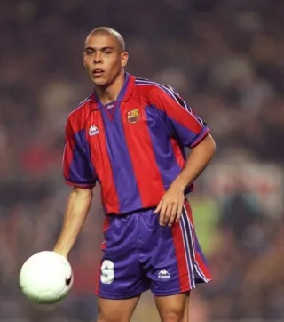 Camiseta Fútbol R9 Retro 1995/96 Local