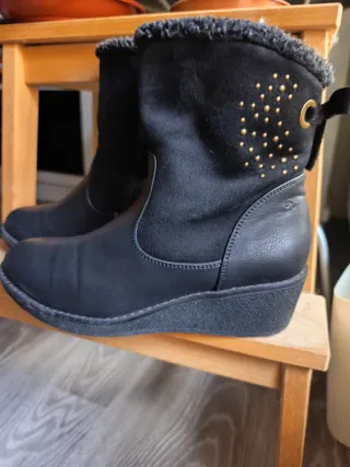 Botines de piel con cuña